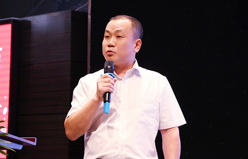 文章附图